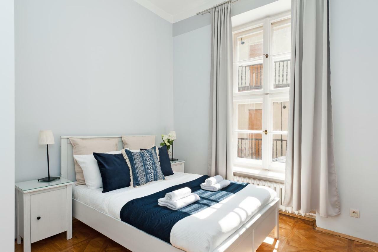 Square Apartment - Loftaffair Krasków Εξωτερικό φωτογραφία