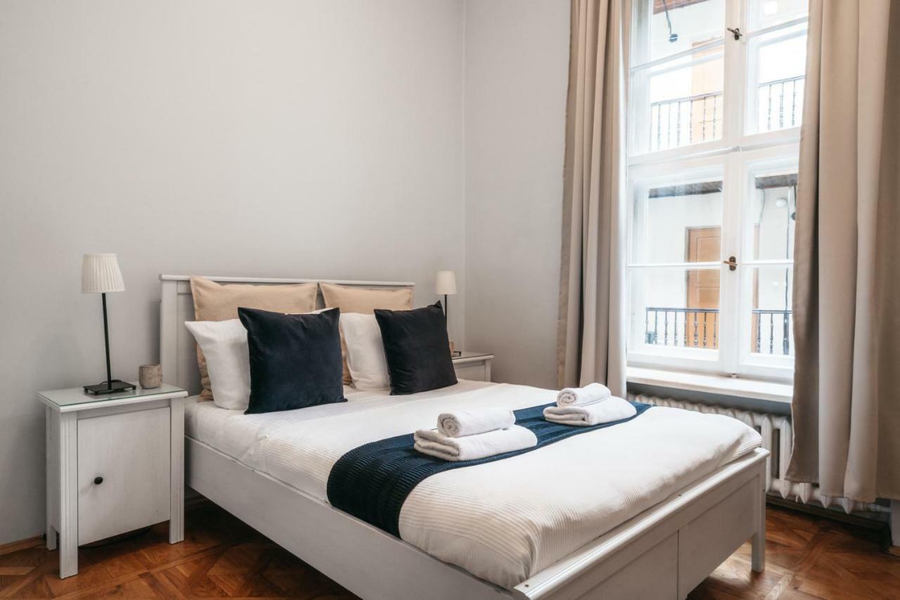 Square Apartment - Loftaffair Krasków Εξωτερικό φωτογραφία